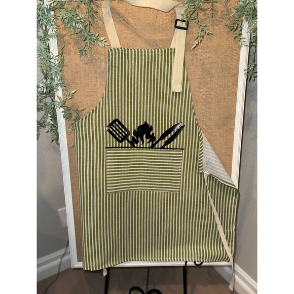 NWT Custom (your name on front) Apron BBQ Theme - 1-2 DAY SHIP TIME - Picture 1 of 5